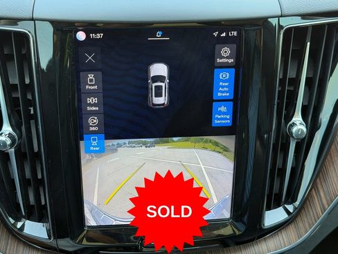Certified 2023 Volvo XC60 B5 Plus w/ Protection Package Premier FWD image 22