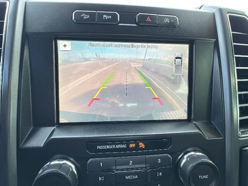 Used 2018 Ford F150 XLT w/ Equipment Group 302A Luxury image 15