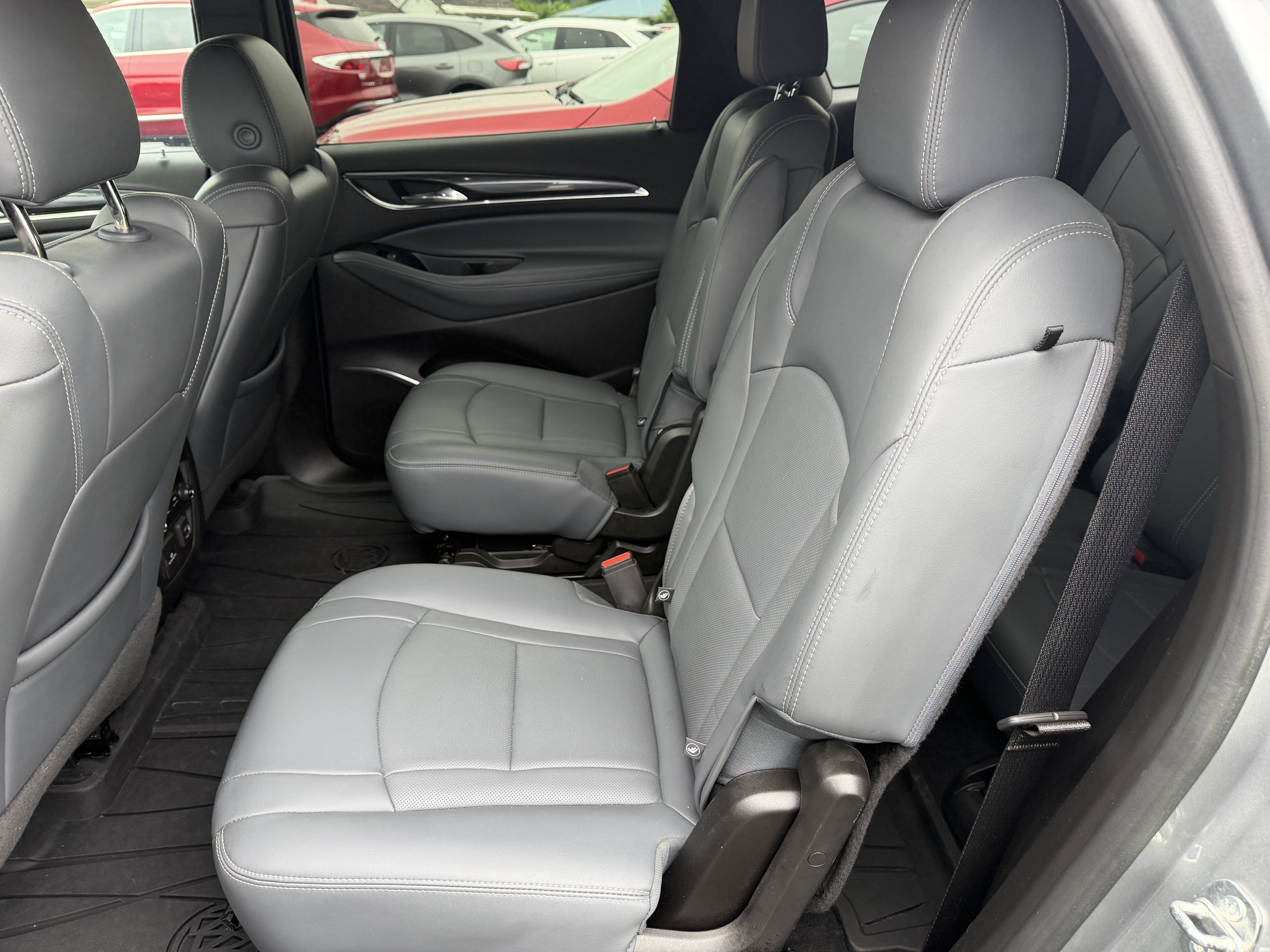 Used 2023 Buick Enclave Essence w/ Experience Buick Package AWD/4WD image 13
