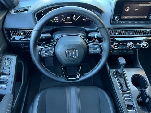 Used 2025 Honda Civic Sport image 14