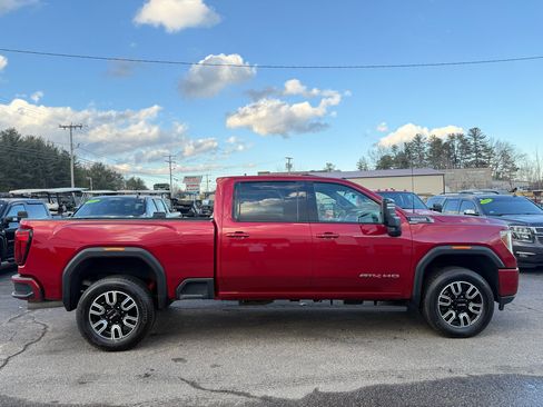 Used 2022 GMC Sierra 2500 AT4 w/ AT4 Premium Plus Package image 17
