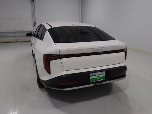 Used 2025 Kia K4 FWD image 6