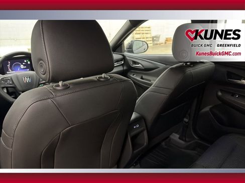 New 2026 Buick Envista Sport Touring w/ Convenience I Package FWD image 33