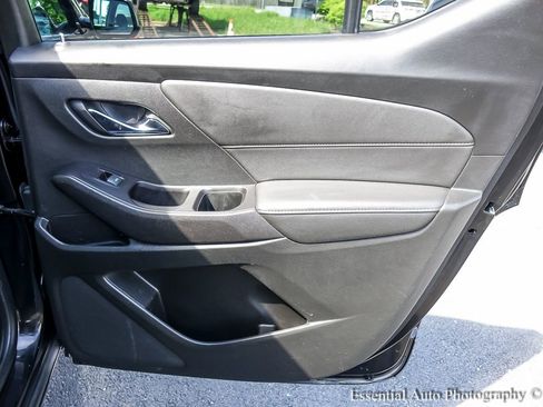Used 2020 Chevrolet Traverse LS w/ LPO, Floor Liner Package FWD image 26