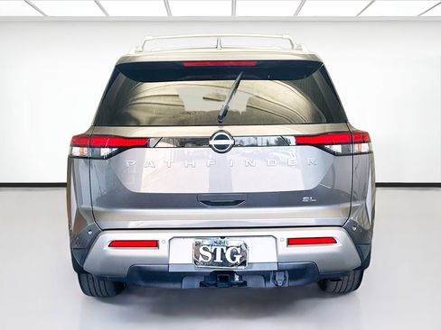 Used 2022 Nissan Pathfinder SL w/ SL Premium Package image 5