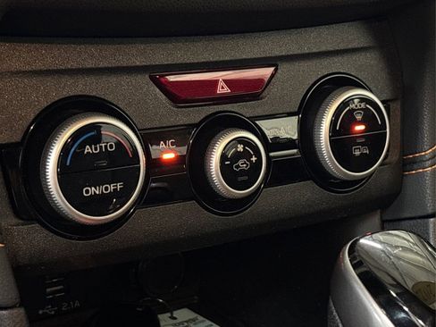 Used 2022 Subaru Crosstrek 2.5i Limited image 25