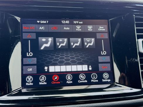 Used 2021 Dodge Durango SXT AWD/4WD image 12