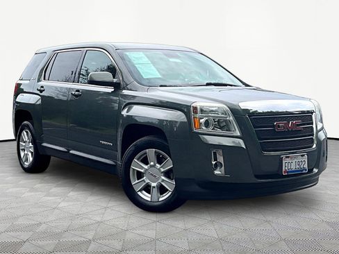Used 2013 GMC Terrain SLE AWD/4WD image 3