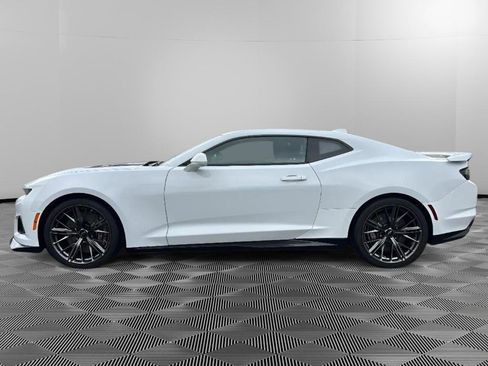 Used 2024 Chevrolet Camaro ZL1 image 5