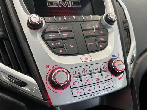 Used 2016 GMC Terrain SLE FWD image 13