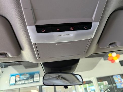 Used 2024 Nissan Sentra SV image 19