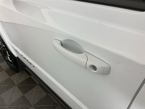 Used 2017 Jeep Patriot Sport w/ Power Value Group image 10