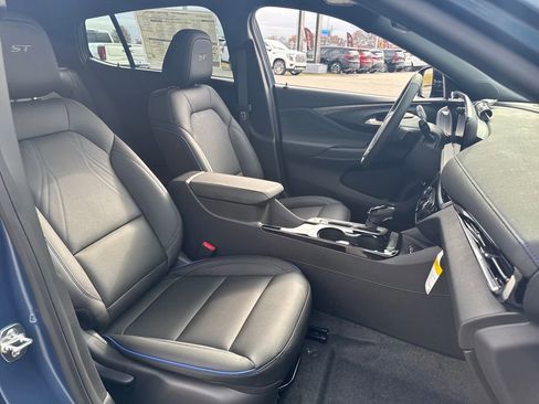 New 2026 Buick Envista Sport Touring w/ Convenience I Package image 12