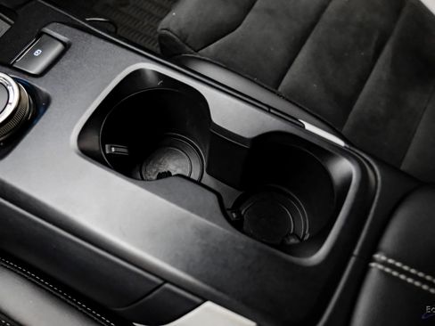 Used 2022 Ford Mustang Shelby GT500 w/ Carbon Fiber Track Pack image 51