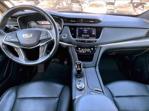 Used 2021 Cadillac XT5 Premium Luxury image 15