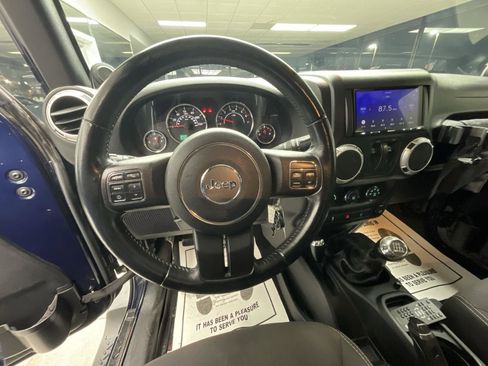 Used 2013 Jeep Wrangler Sahara w/ Connectivity Group image 25