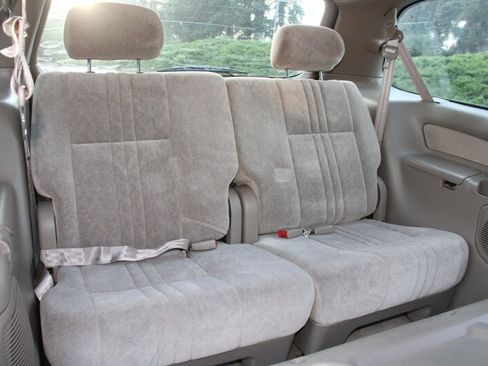 Used 1999 Toyota Sienna CE FWD image 15