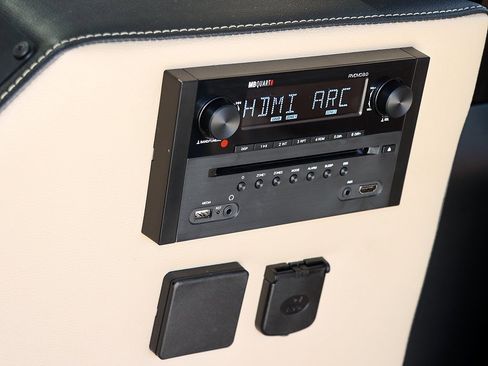 Used 2023 RAM ProMaster 2500 w/ Premium Convenience Group (B) image 24