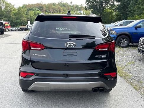 Used 2018 Hyundai Santa Fe Sport w/ 2.0T Ultimate Tech Package 05 AWD/4WD image 4
