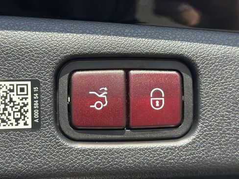 Certified 2025 Mercedes-Benz E 350 Sedan image 21