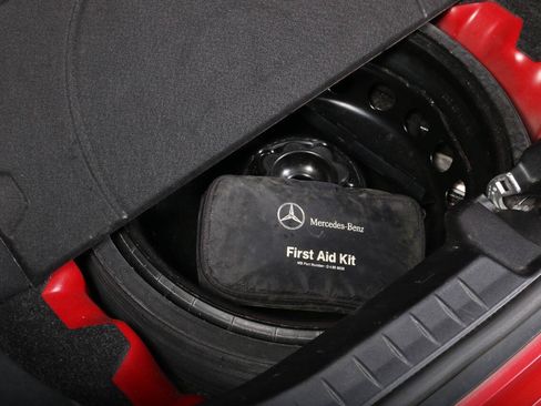 Used 2005 Mercedes-Benz SLK 350 w/ Entertainment Pkg image 28