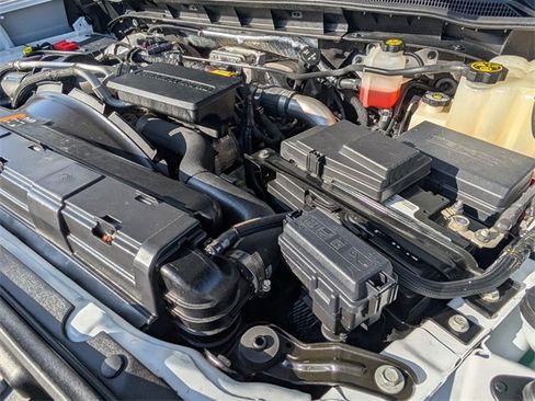 Used 2023 Chevrolet Silverado 3500 High Country w/ Technology Package image 18