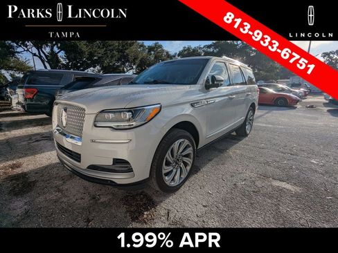 Used 2022 Lincoln Navigator Reserve AWD/4WD image 8