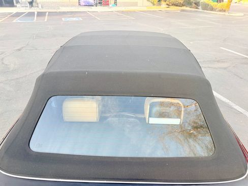 Used 2004 BMW 325Ci Convertible image 13