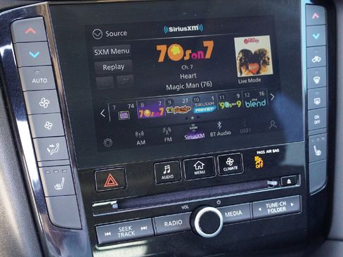 Certified 2024 INFINITI QX50 Luxe w/ Accent Package image 13