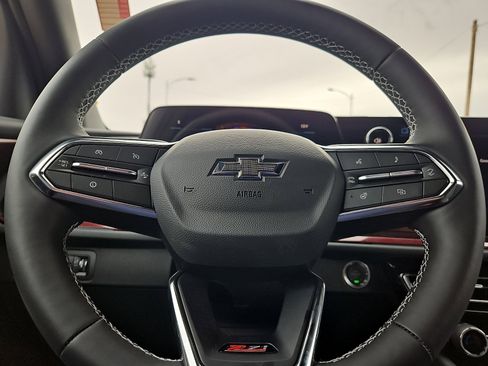 New 2026 Chevrolet Traverse Z71 w/ Driver Confidence Package AWD/4WD image 19