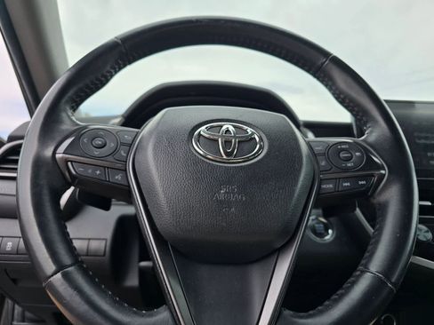 Used 2024 Toyota Camry XSE FWD image 17
