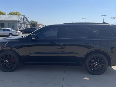 Used 2019 Dodge Durango R/T w/ Technology Group image 6