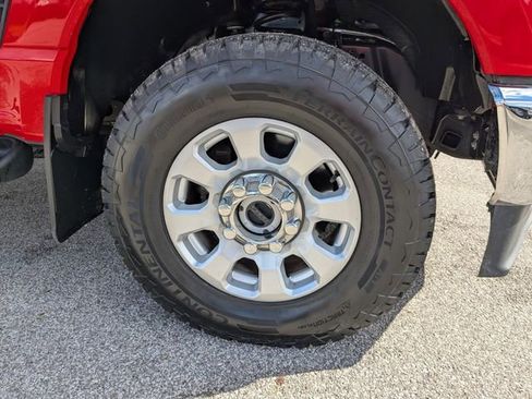 Used 2023 Ford F350 XLT image 9