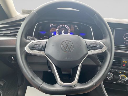 Used 2023 Volkswagen Jetta SE FWD image 24