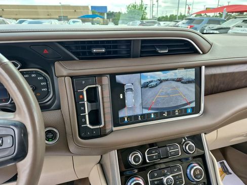 Used 2021 GMC Yukon Denali w/ Denali Ultimate Package image 7