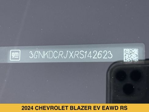 Certified 2024 Chevrolet Blazer EV RS AWD/4WD image 14
