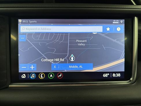 Used 2021 GMC Yukon Denali w/ Denali Premium Package image 22