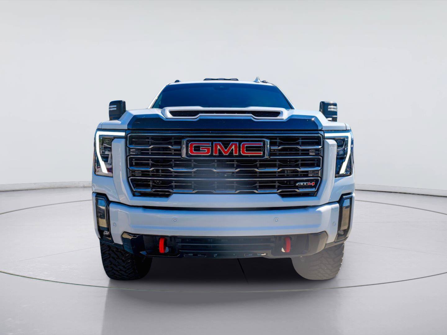 Used 2024 GMC Sierra 2500 AT4 w/ Technology Package AWD/4WD image 5