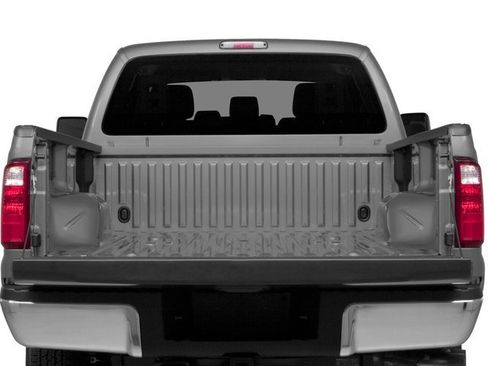 Used 2016 Ford F350 XLT w/ XLT Premium Package AWD/4WD image 14