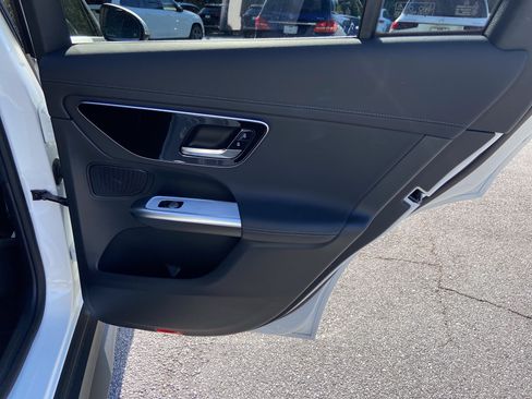 Certified 2025 Mercedes-Benz GLC 350e 4MATIC image 41