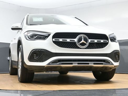 Used 2022 Mercedes-Benz GLA 250 w/ Premium Package Lite image 54