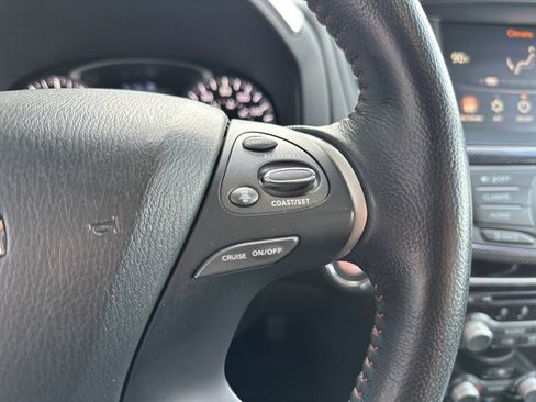 Used 2020 Nissan Pathfinder SV w/ Rock Creek Edition image 41