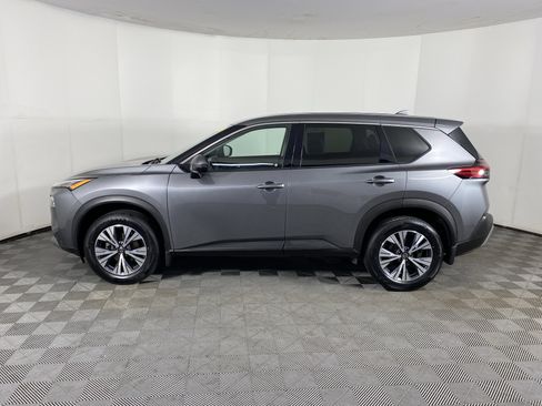 Used 2021 Nissan Rogue SV AWD/4WD image 8