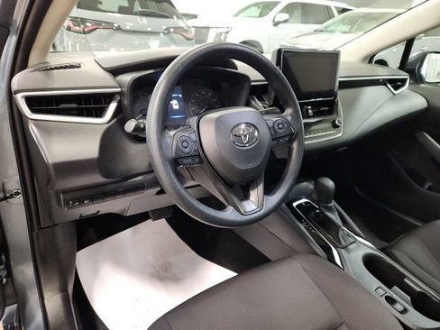 Used 2024 Toyota Corolla LE FWD image 12