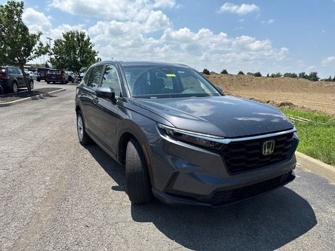 Used 2024 Honda CR-V LX image 13