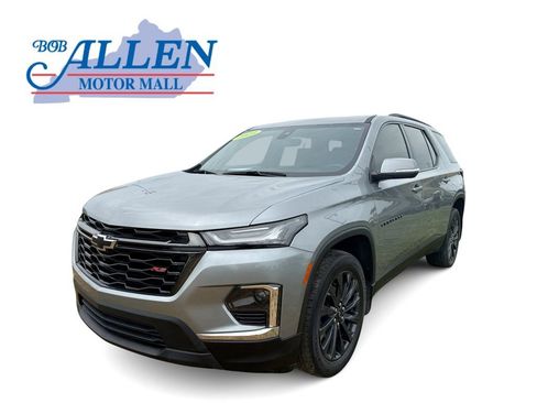 Used 2023 Chevrolet Traverse RS w/ LPO, Floor Liner Package AWD/4WD image 1