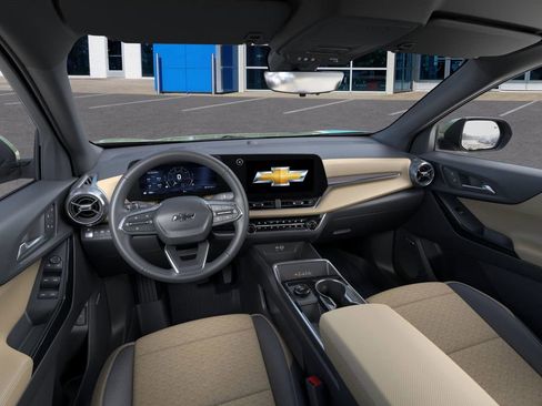 New 2026 Chevrolet Equinox ACTIV image 16