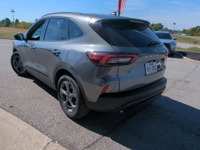 Used 2025 Ford Escape ST-Line FWD image 28