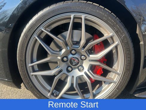 Used 2025 Chevrolet Corvette Z06 image 10