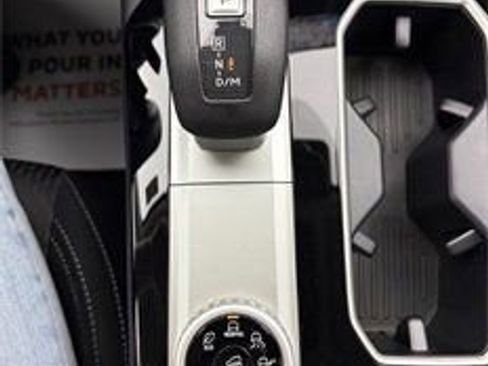 New 2026 Mitsubishi Outlander ES image 21